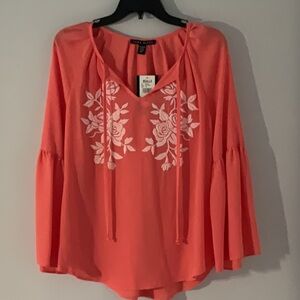 Como Black Women's Coral Embroidered Top